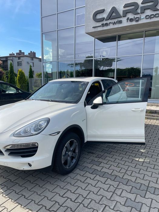 Porsche Cayenne Porsche Cayenne 3,0l hybryda 2010 rok