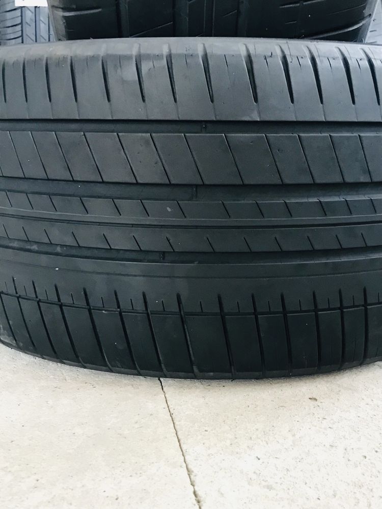 Michelin Pilot Sport 3 MO 285/35ZR20 104Y