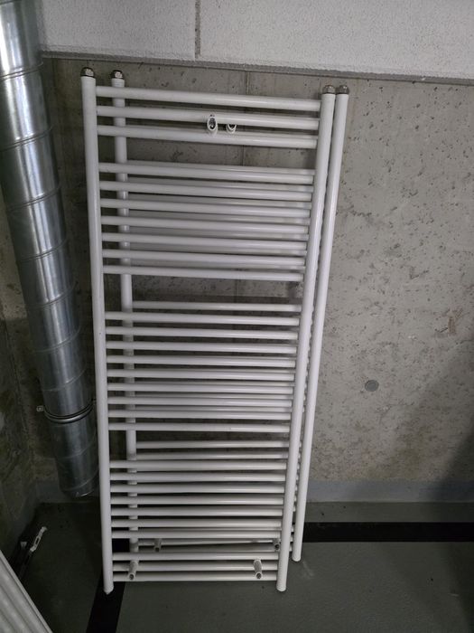Grzejnik 150/60 nowy bialy za polowe ceny