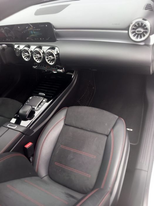 Mercedes Benz Limousine