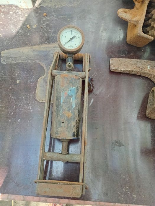 Насос ножный ссср