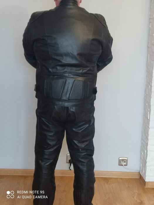 Kurtka i spodnie na motor