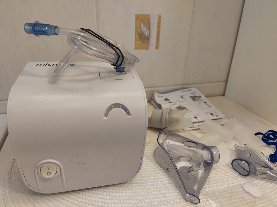 Inhalator Microlife kompresorowy