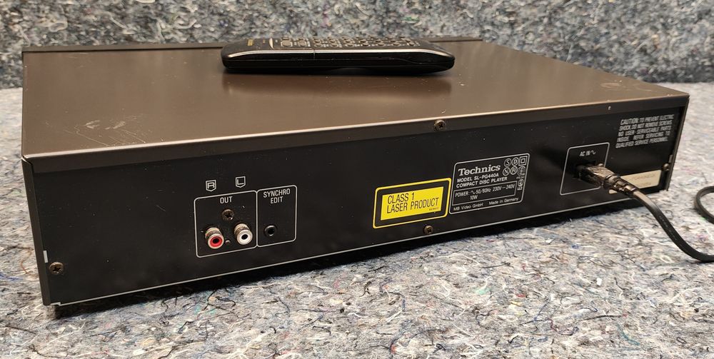 Odtwarzacz CD Technics SL-PG440A