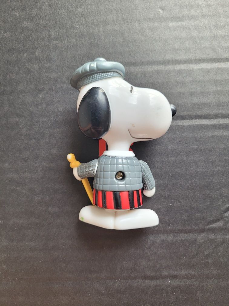 Figurka McDonalds Snoopy r.1999