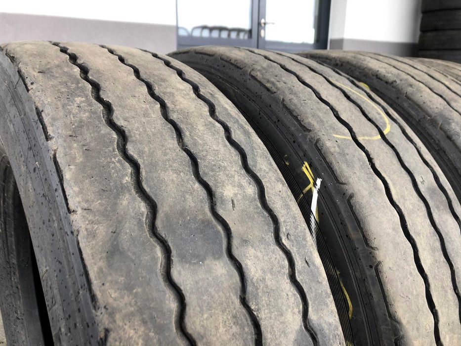 215/75R17.5 Opony SEMPERIT ROAD RUNNER T2 /  Naczepa / Pogłębiane