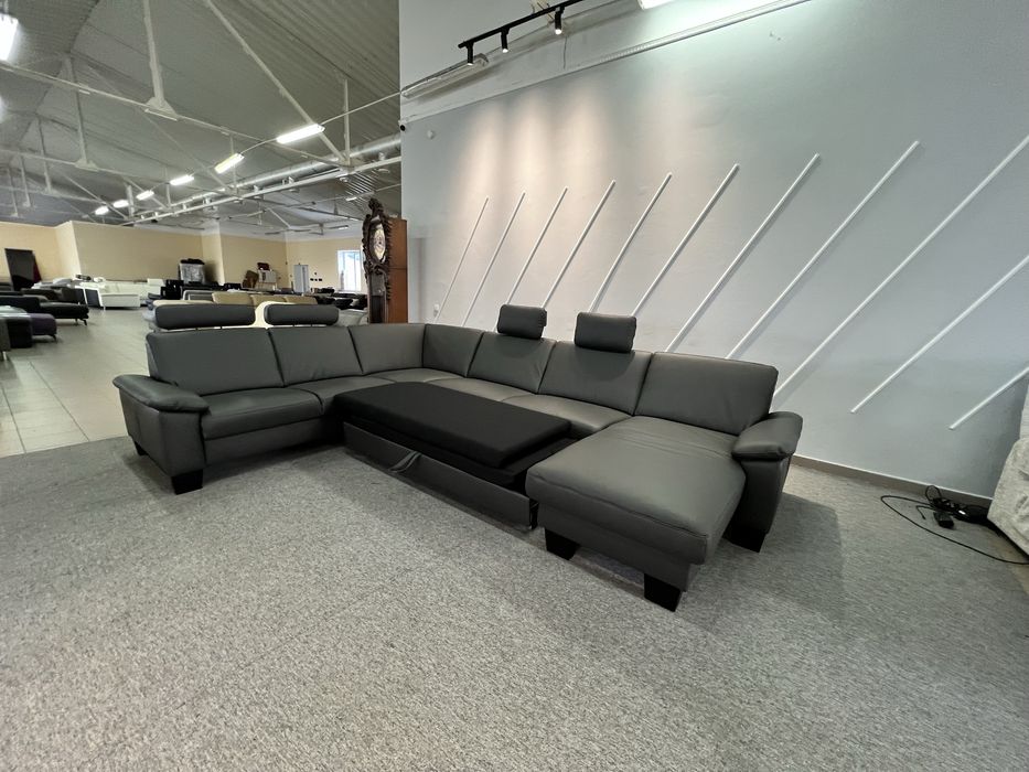 Виставковий диван  шкіряний розкладнмй з нішею п-ка темний антрацит