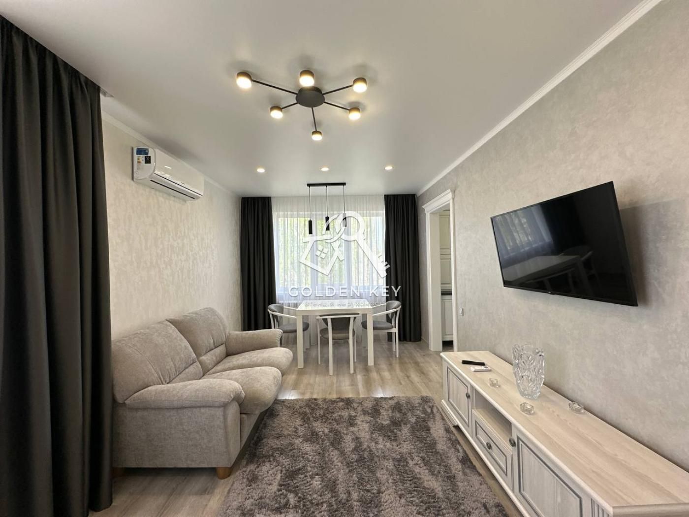 Продаж трикімнатної квартири, 129 квартал