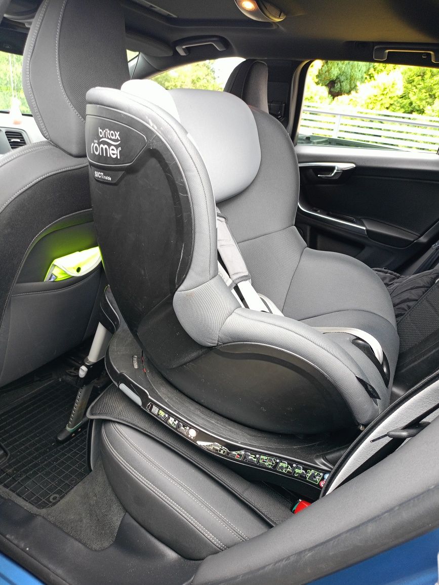 Fotelik samochodowy Britax Romer dualfix