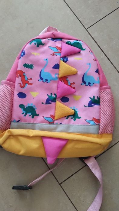 Plecak dla dziewczynki do przedszkola.