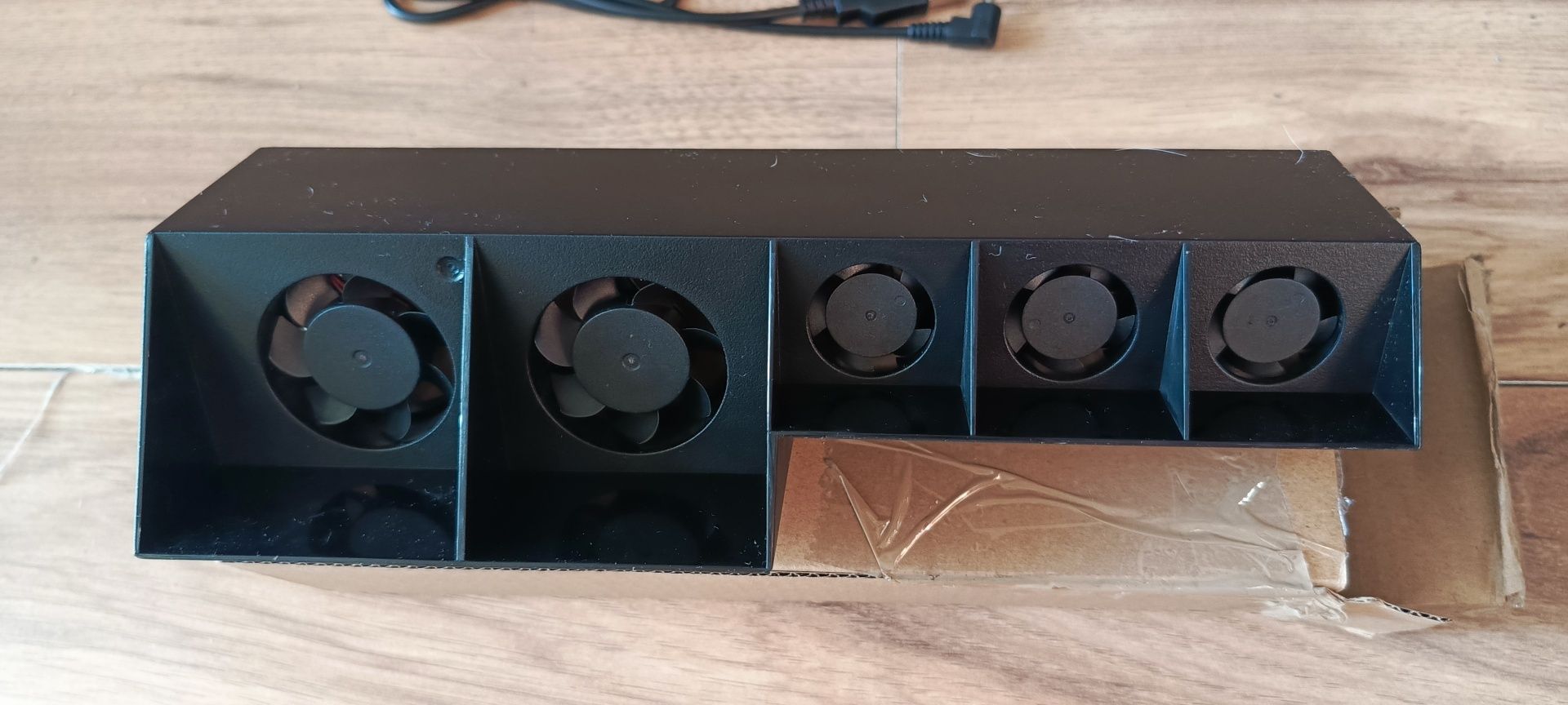 DOBE-PS4 zewnętrzny wentylator chłodzący super Cooling Fan-Turbo.