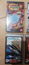4 Jogos PSP e oferta de 2 filmes UMD caso leve os 4