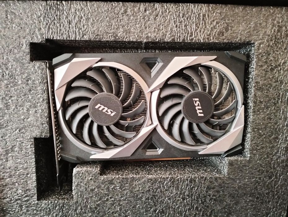 RX 6500xt msi, memória ddr4 8gb x2