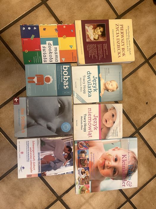 Język niemowląt, język dwulatka, Pierwszy rok życia dziecka i inne