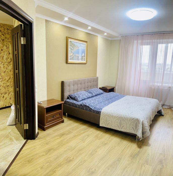 Квартира подобово ,район Вишенька ,Келецька 99 б,новобуд