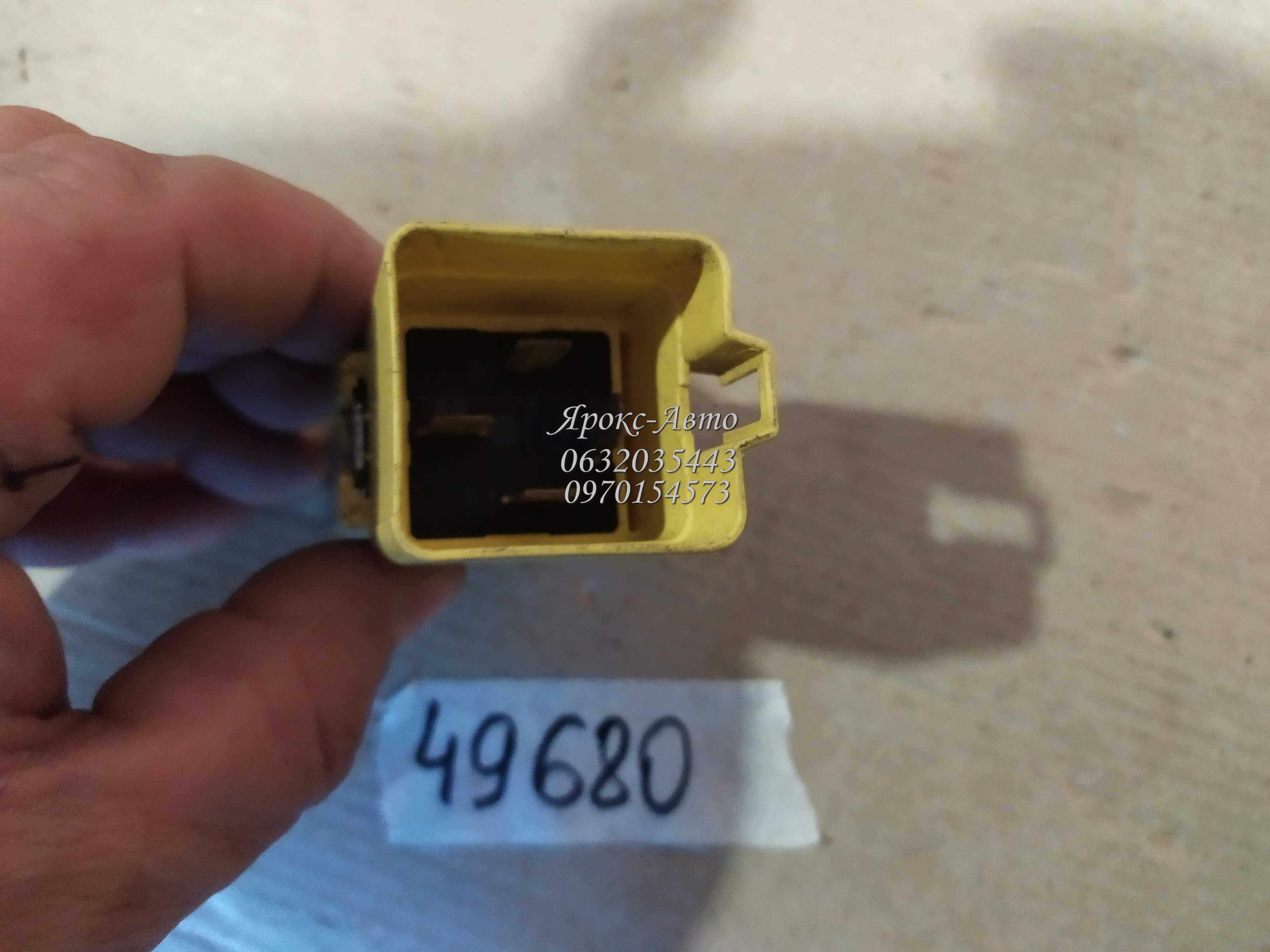 Реле свечей накала FORD Fiesta MK6 (JD3, JH1) 02-08 49680