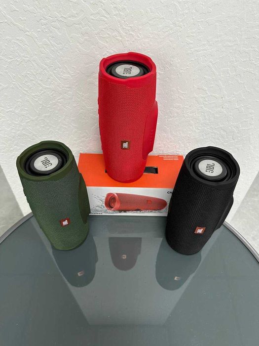 Бездротова БЛЮТУЗ КОЛОНКА на акумуляторі! Портативна КОЛОНКА +ФМ радіо