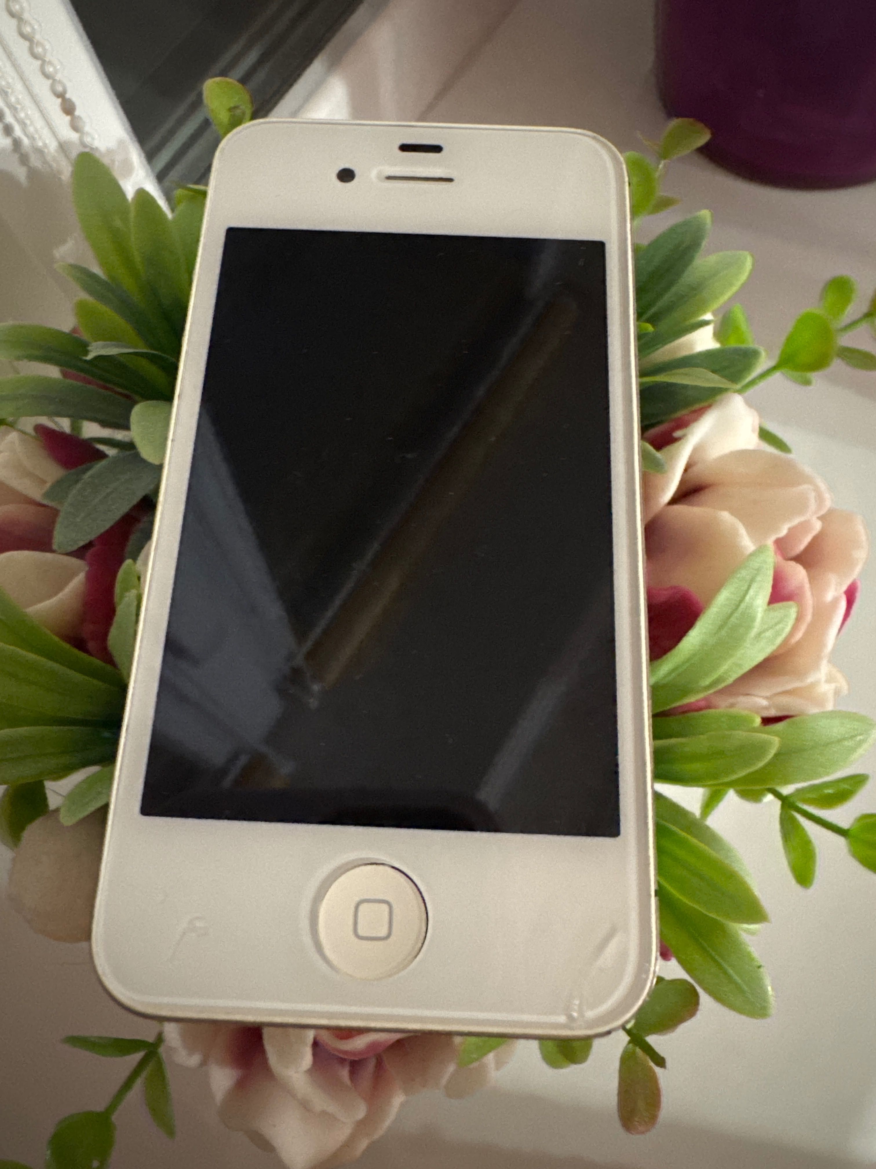 iPhone 4S White Model A1387