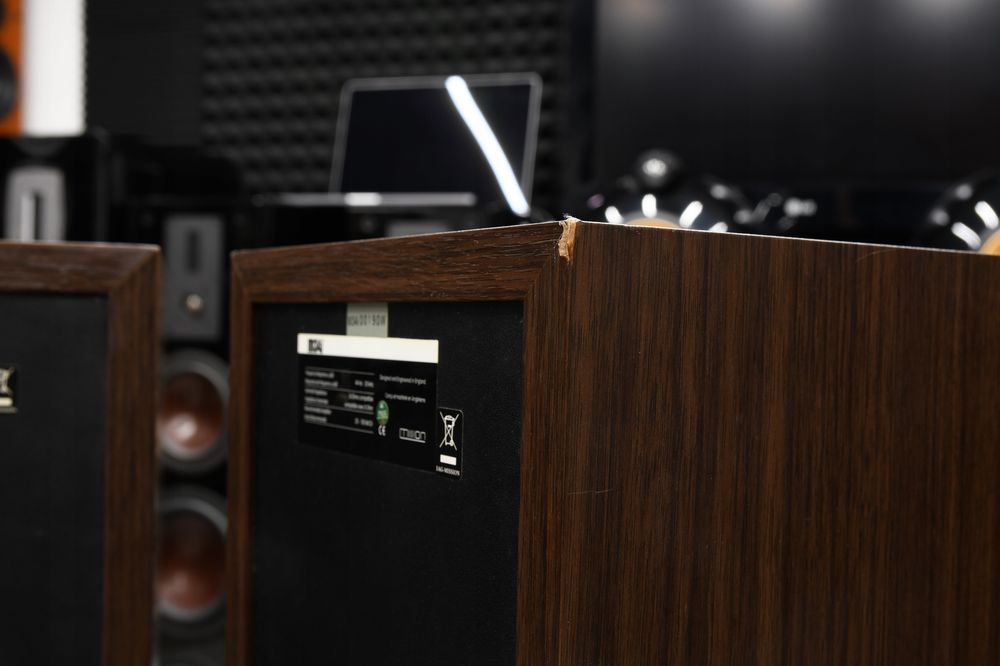 kolumny Głośnikowe podłogowe stereo Mission m34i