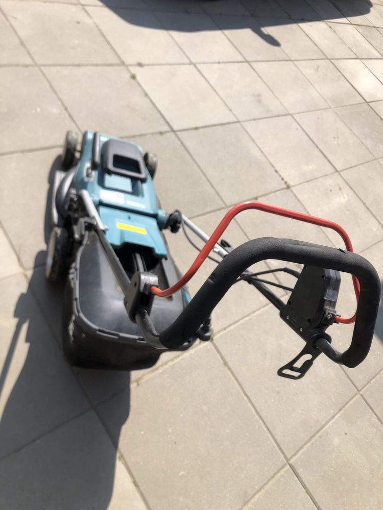 Kosiarka elektryczna Makita