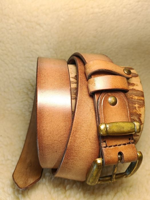 Кожаный ремень ручной работы