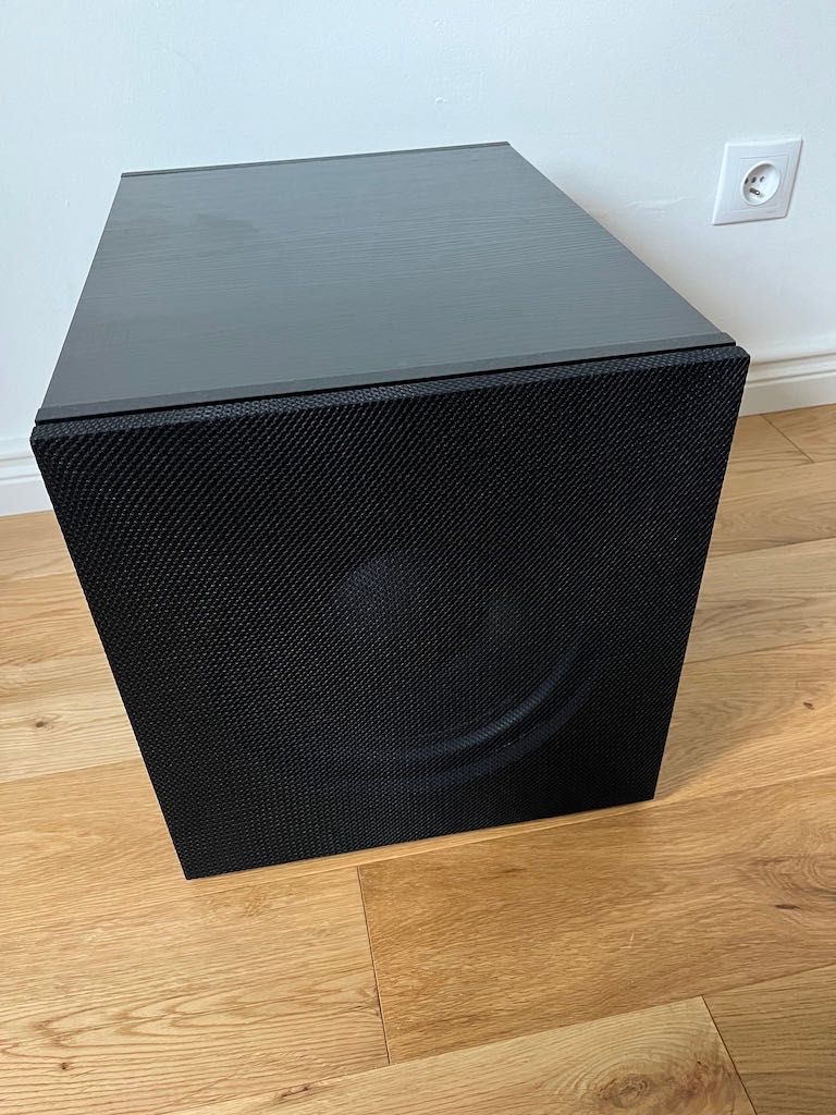 Subwoofer STX S-200n