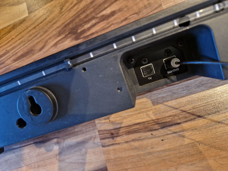 Soundbar Yamaha YAS-CU201