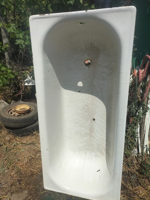 Чугунная ванна душевая