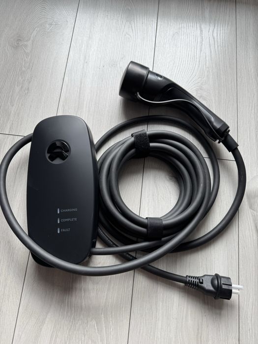 Ładowarka przenośna AC charger do samochodu elektrycznego