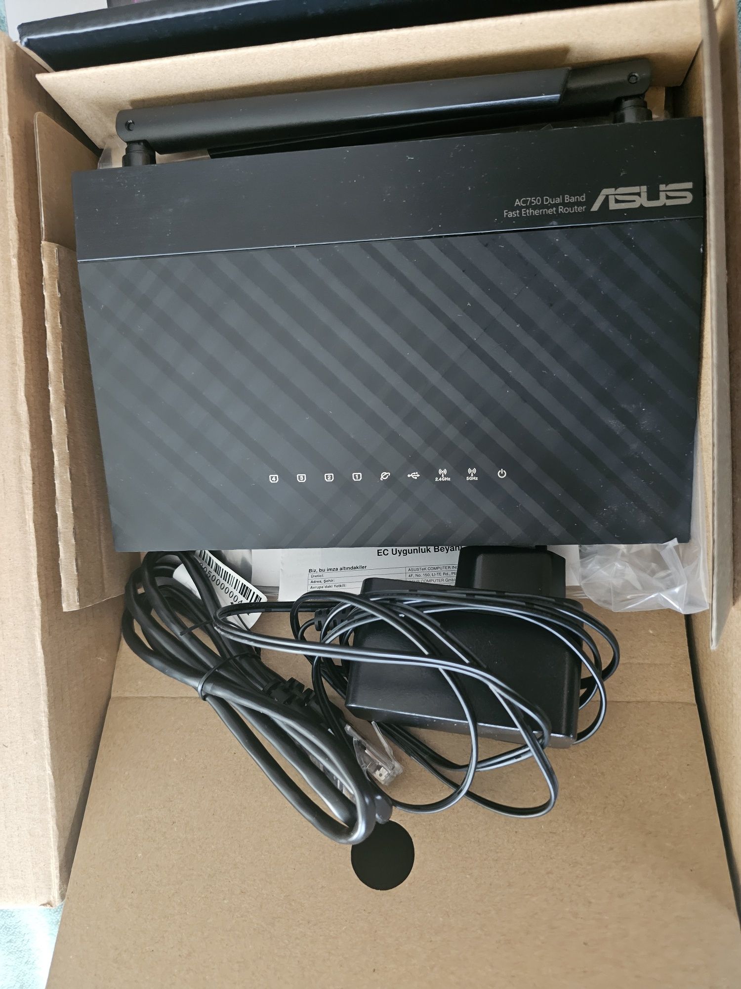 Asus RT-AC51U 2.4 e 5ghz