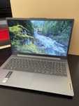 Portátil Lenovo IdeaPad Slim 3 15IAN8-538 15.6" Arctic Grey