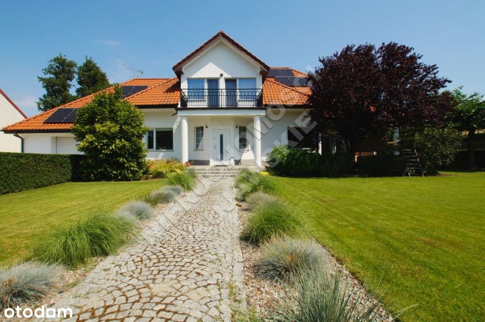 Dom 327,7m2 z garażem na urokliwej działce, oś.Zawiśle