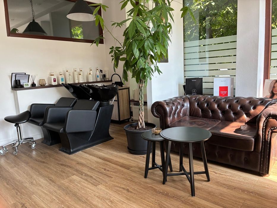 Wynajem  1 stanowiska manicure w salonie fryzjerskim