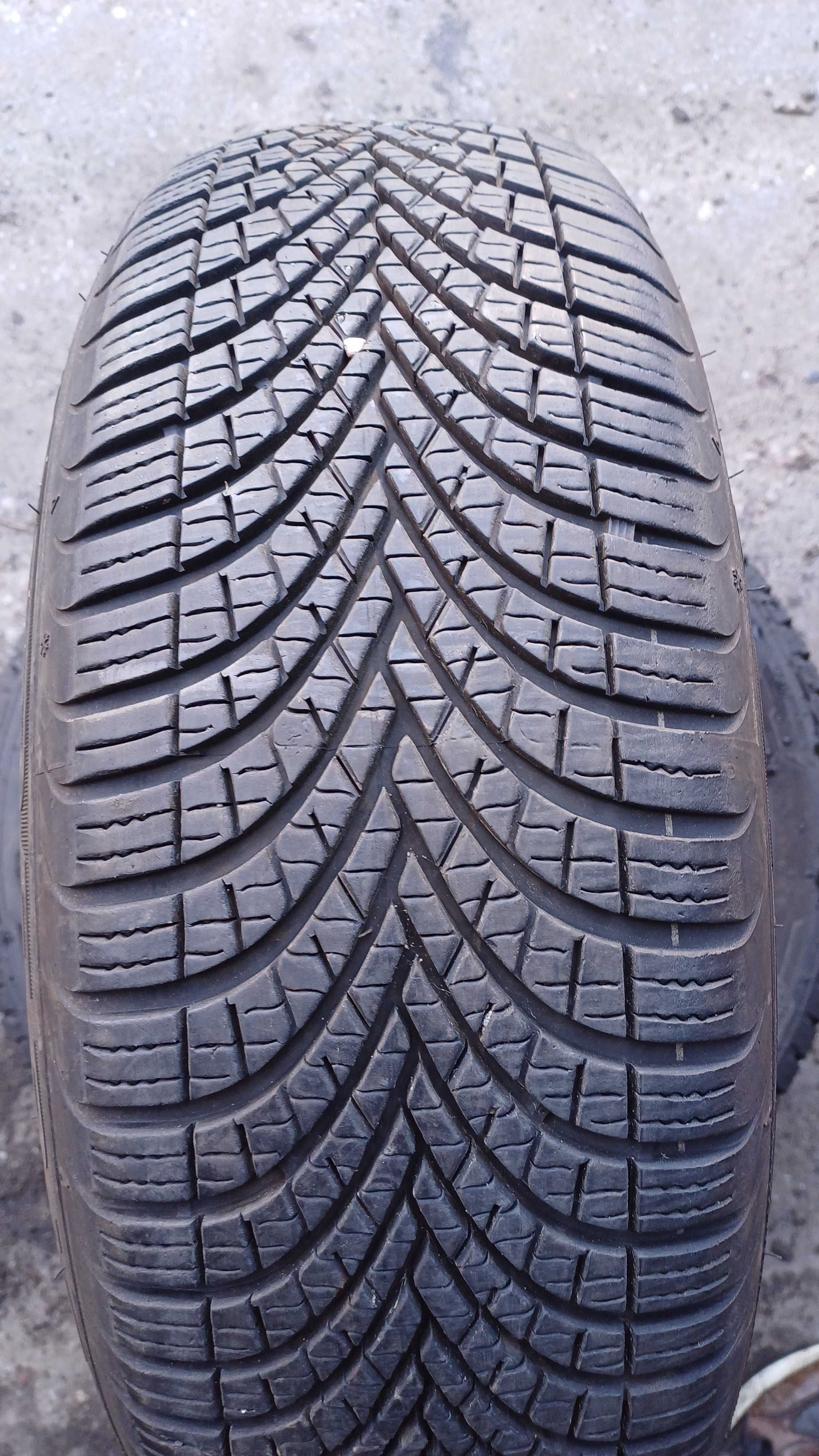 Debica Navigator 3 185/60 R15 88H 2023r