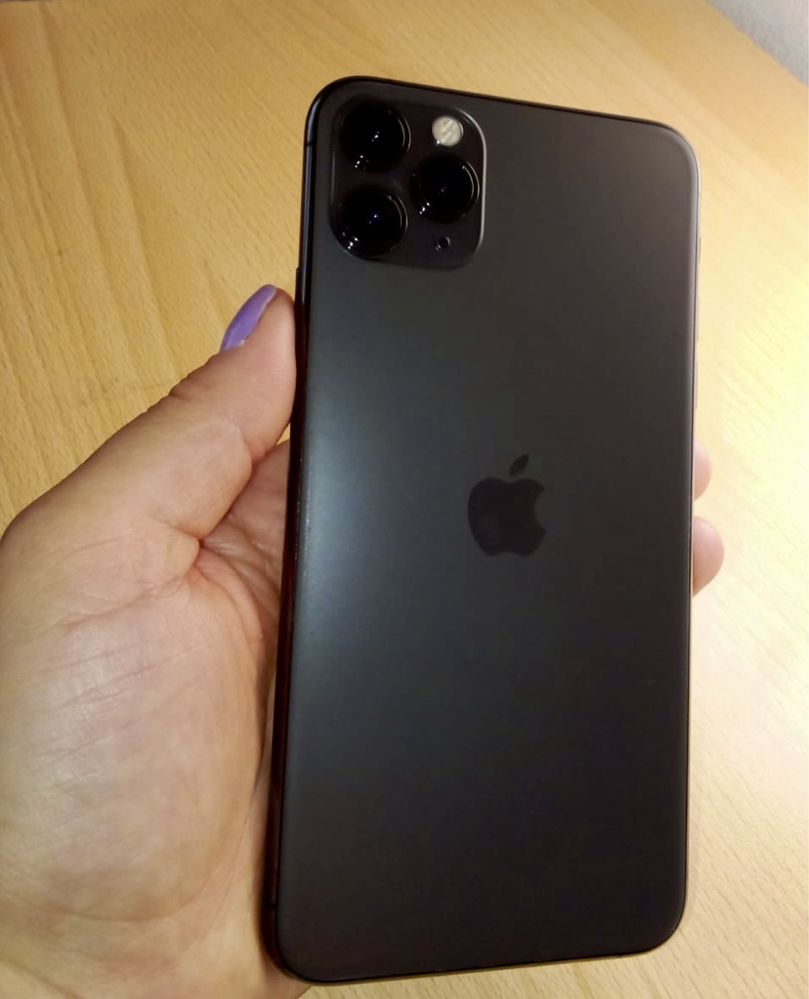 Iphone 11 Pro Max - 64GB