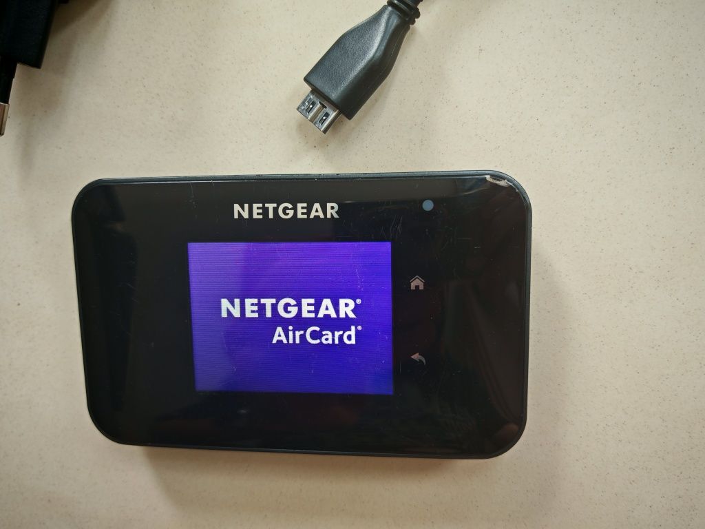 Router Netgear Aircard 810 karta SIM LTE 4G TMobile Plus Orange Play