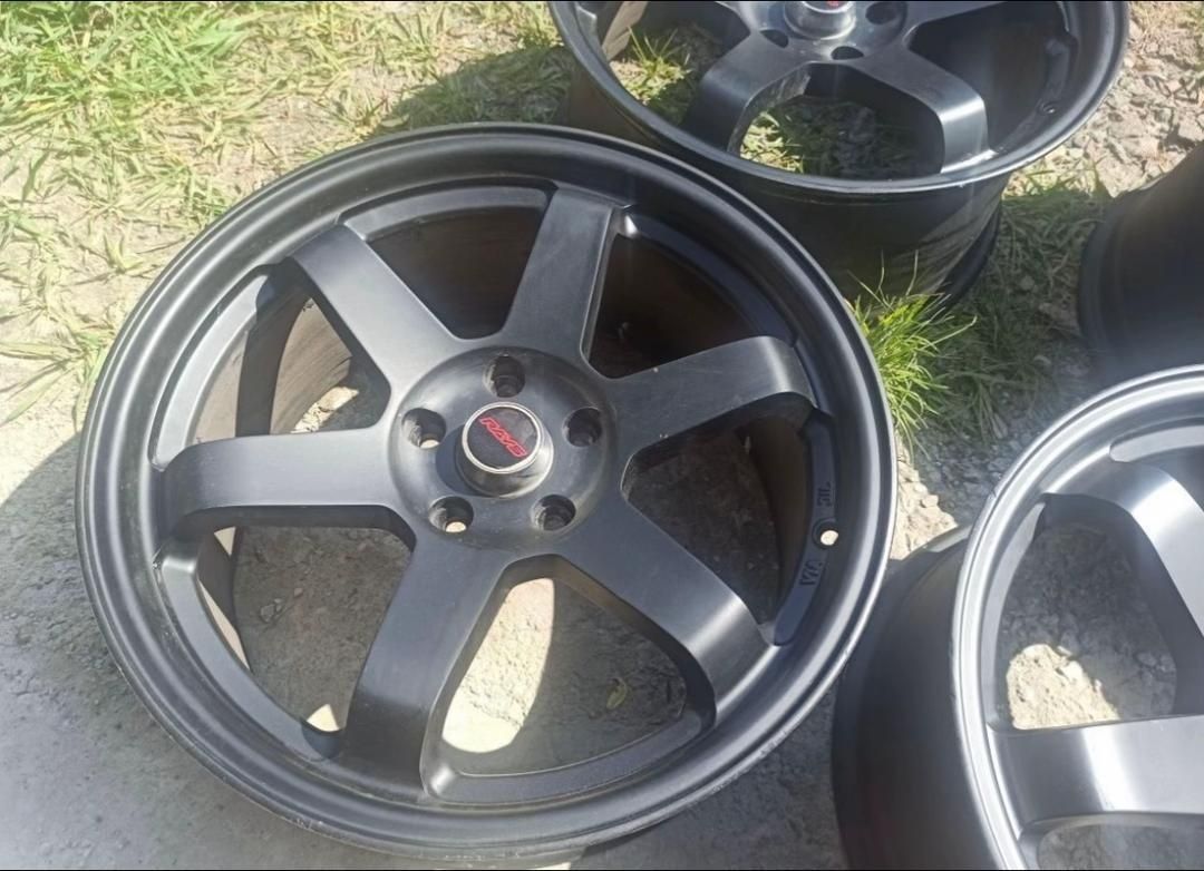 Продам диски r18 5 114.3