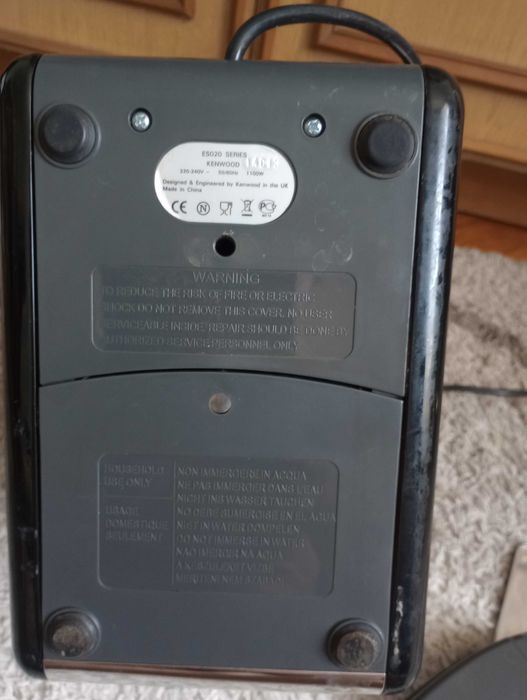 Sprzedam ekspres do kawy KENWOOD kMix ES020