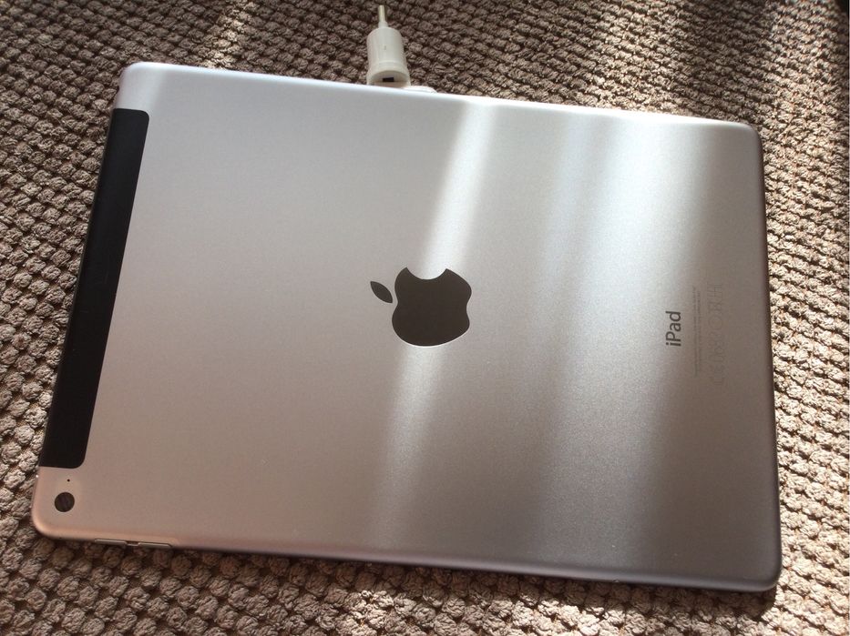 iPad Air2 64Gb WiFi+Sim-карта 9,7” Space Gray