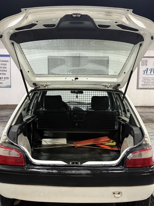 Citroën Saxo 1.5D — Económico