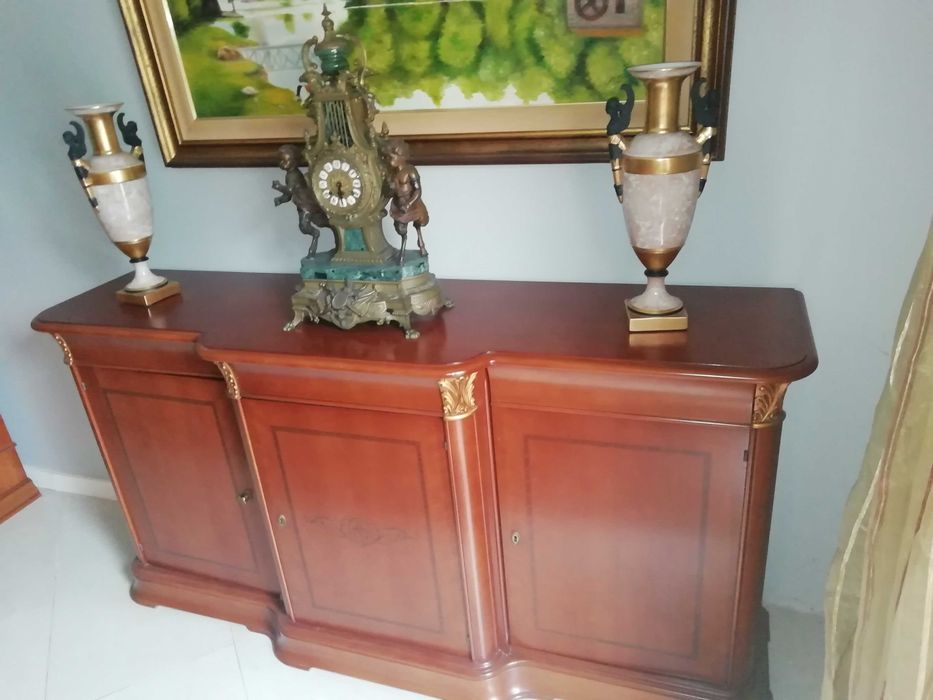 Conjunto de móveis