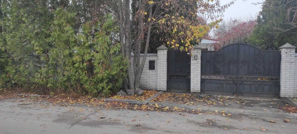 Дом 170м², ремонт в П. Борщаговка. Кирпич, газ, 8 сот. 5 км от Киева