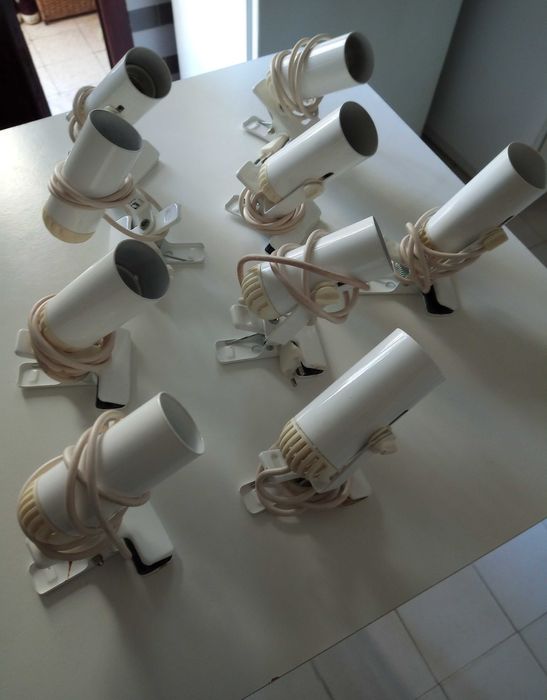 Focos elétricos  com grampo (9 un).