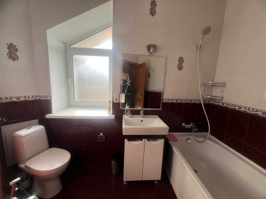 Оренда затишного двоповерхового будинку Канадське містечко Гостомель