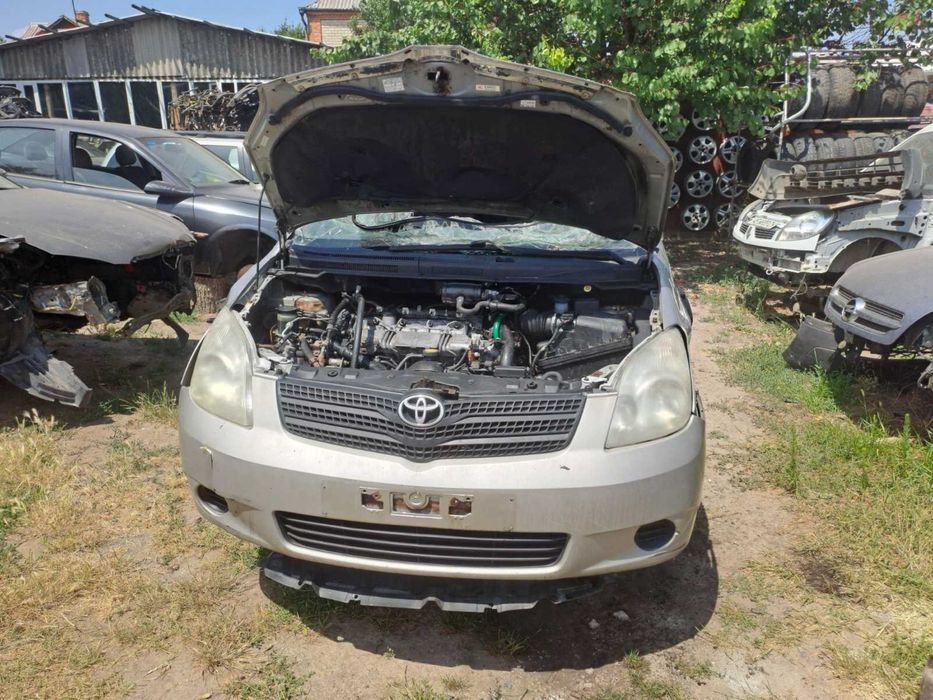 Мотор двигун Тойота корола версо D4D 2.0 диз