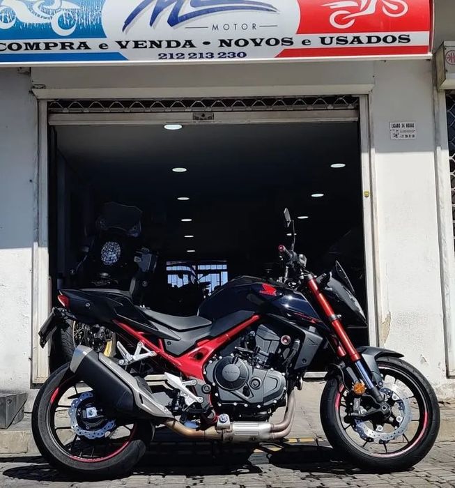Honda Hornet 750