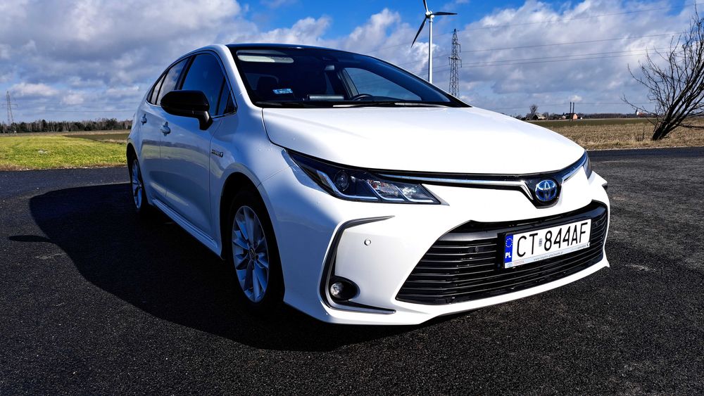 Toyota Corolla 1.8 Hybrid HSD - CESJA Leasing PKO BP S.A.