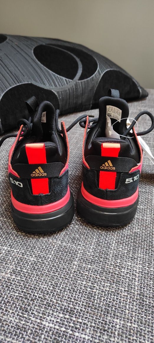 Buty Adidas Five Tennie DLX W rozm.41 1/3