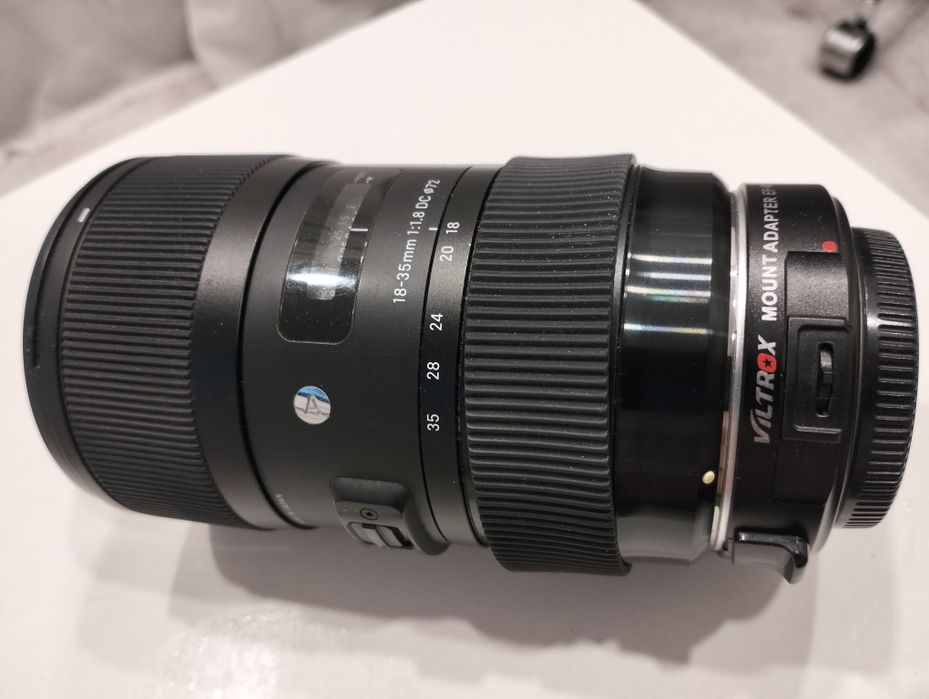 Об'єктив Sigma AF 18-35mm f/1,8 DC для CANON + подарки