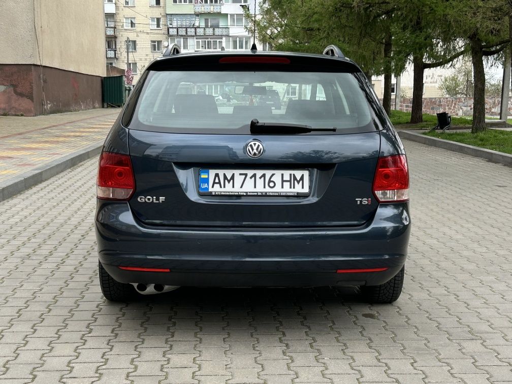 VW Golf 5 1.4 бензин АВТОМАТ З Німеччини Відмінний стан Не фарбований!